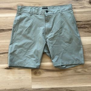 Michael Brandon essentials shorts